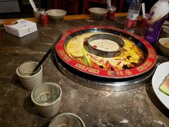 -蜀辣居鲜货老火锅(双流万达店)