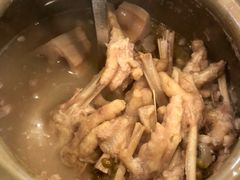 莲藕鸡脚汤（明火例汤）-文记壹心鸡(宝华路店)