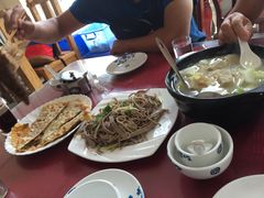 -溢心园香河肉饼总店
