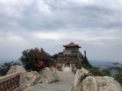 -辛安庄鸡鸣山景区