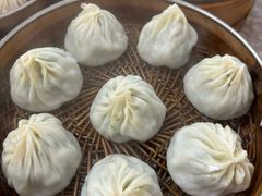 荠菜汤包-曼曼汤包(建国西路店)