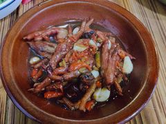 烧大鸡脚-老三样·美食研究中心(世贸路店)