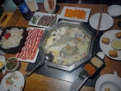 -佬土鹅肠火锅(扬中步行街店)