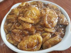 -胡子饮食店