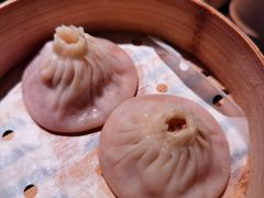 杭州蟹黄小笼包-老头儿油爆虾·知味杭州(爱琴海购物中心)