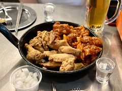 韩式炸鸡-MI WU FACTORY米屋美食工厂餐厅(绿地店)