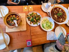 -彧玖食坊·川式砂锅酒馆(成山路店)