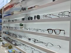 -明月眼镜(三坝店)