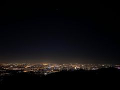 -鬼笑石后山停车场