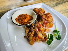 脆皮香猪肉-农夫人家餐饮