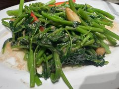 -肥仔文澳门猪骨煲(南京西路店)