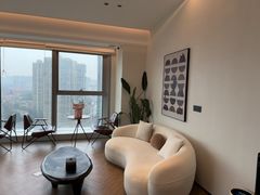 -芷迹江景酒店(五一广场汇景城店)