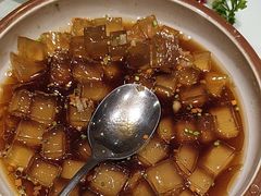 -海派美食·家宴海鲜青岛菜·石锅鲽鱼头(东方城店)
