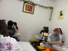 用餐区-老周记顺德双皮奶