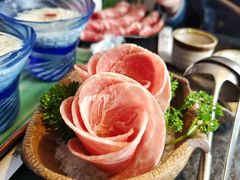 精品玫瑰梅花肉-新草堂锅物料理(泉城路店)