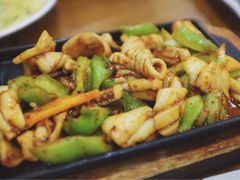 -青瓦餐厅·生鱼片·韩园烤肉(西塔店)