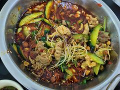 -周良天山牛杂城(天山路总店)