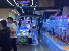 -爱玩嘉年华(龙湖杭州金沙天街店)