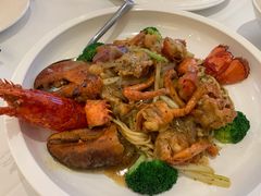 -万龙洲海鲜(大兴绿地缤纷城店)