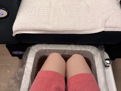 -汤臣健康生活·影院足道·SPA(东区店)