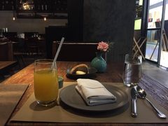 -Carbon莫卡哆·意大利复古集市餐厅(杭州大厦店)