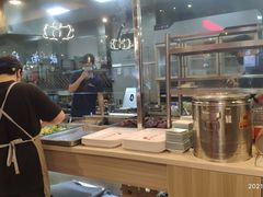 自助取餐区-哇蛙牛功夫面渝都料理(龙阳广场店)