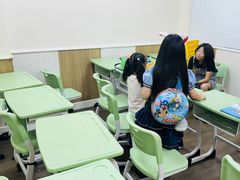 -昂立少儿成长中心(浦东蓝村路地铁站校区)