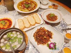 -江南韵·无锡太湖文化体验餐厅(凤凰天街店)