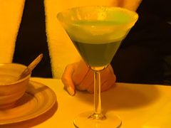 滴滴罗勒叶-龙门阵茶屋川菜馆(武康路店)