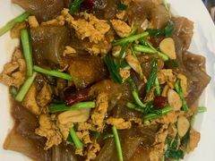 -鲁南仔·滕州炒鸡(经三路店)