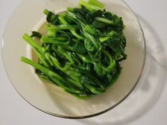 -鲸育宝宝月嫂(徐汇店)