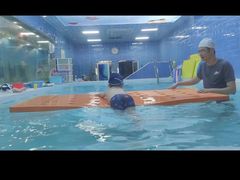 -蓝鲸奇亲子游泳俱乐部