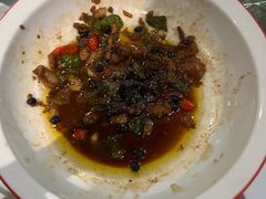 -松沪名灶·豆浆鱼头·新上海菜(飞航吾悦广场店)