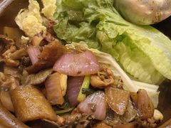 -胡须佬鸡煲四季火锅店(石厦西村直营店)
