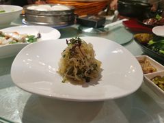 -荟廷·晶萃(陆家嘴尚悦湾店)