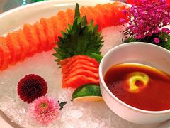 -艳阳天·非遗楚菜(武汉客厅店)