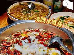 -小草房水煮鱼(东关大街店)
