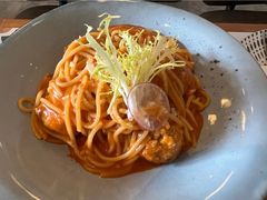 红红烩三文鱼丸意面-FUNFUN有饭花园聚会餐厅