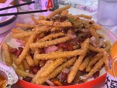 -海盗船. 龙虾烧烤. 酒馆