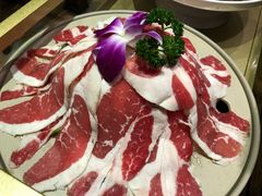 肥牛-游园觅食记夜市·小龙虾大排档