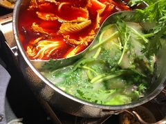 -巴四老城区炭火蛙锅(张江店)
