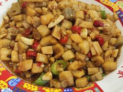 -江城燕子大排档(江汉路步行街店)