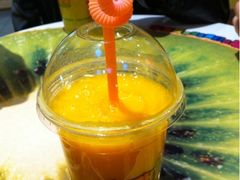 芒果橙汁-每日新鲜水果吧(南京东路店)