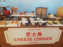-圣丰索菲特·2 On 988 Café 自助餐厅