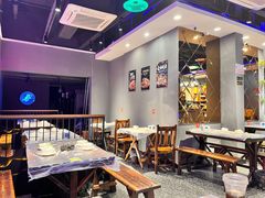 -老街烧烤大排档·地道湖北菜·龙虾馆(汉口火车站店)