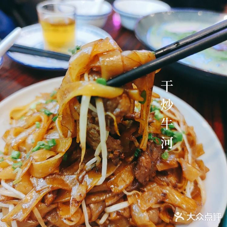 隐藏在江南西小巷里的街坊食堂 | 家有喜事大排档