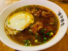 -矮子粉店1985·长沙米粉(湘春路店)
