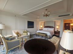 -广州富力丽思卡尔顿酒店