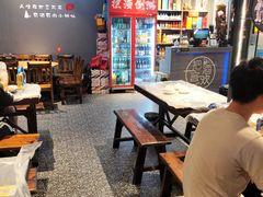 -老街烧烤大排档·地道湖北菜·龙虾馆(汉口火车站店)