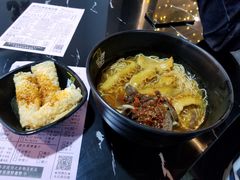 油面-亞婆井·劲抽面食(铂顿城店)